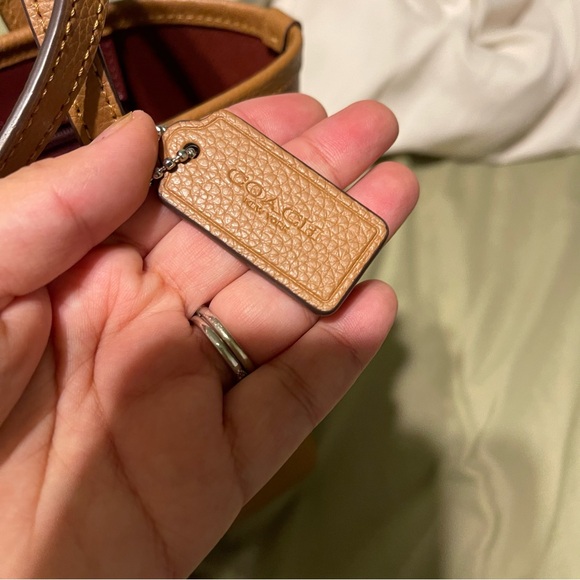 Coach Small City Tote - Picture 7 of 14